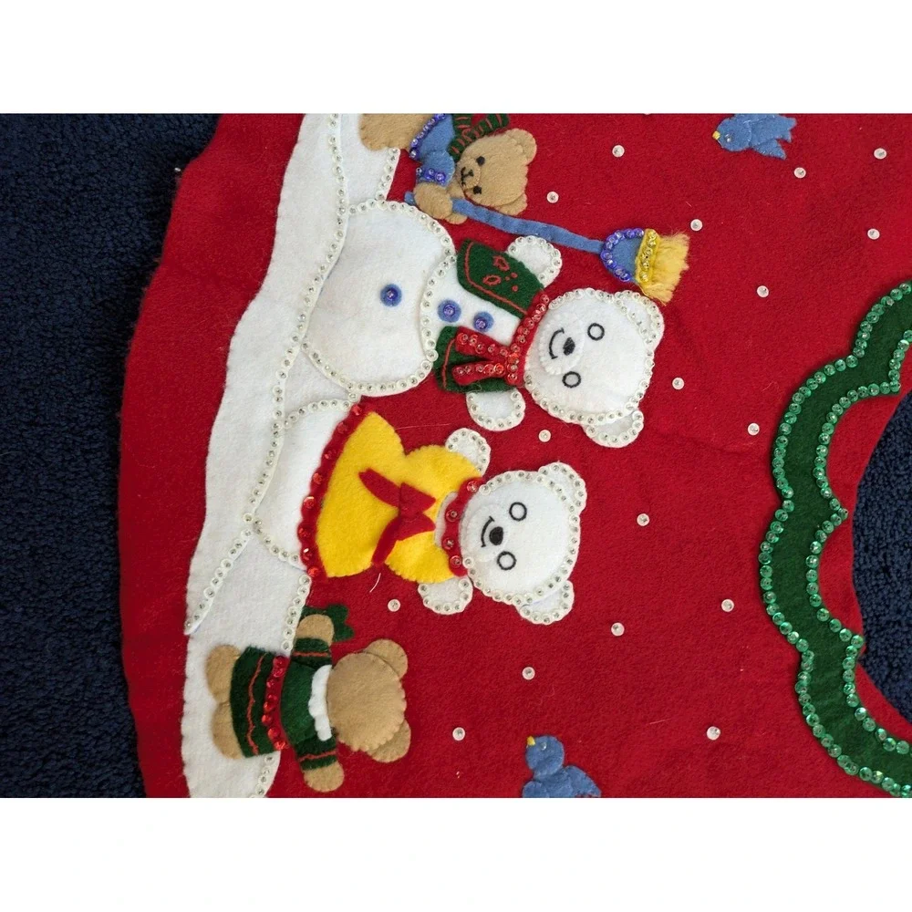 Christmas Tree Skirt Holiday Deco Felt Applique Bears Snowman Red 36